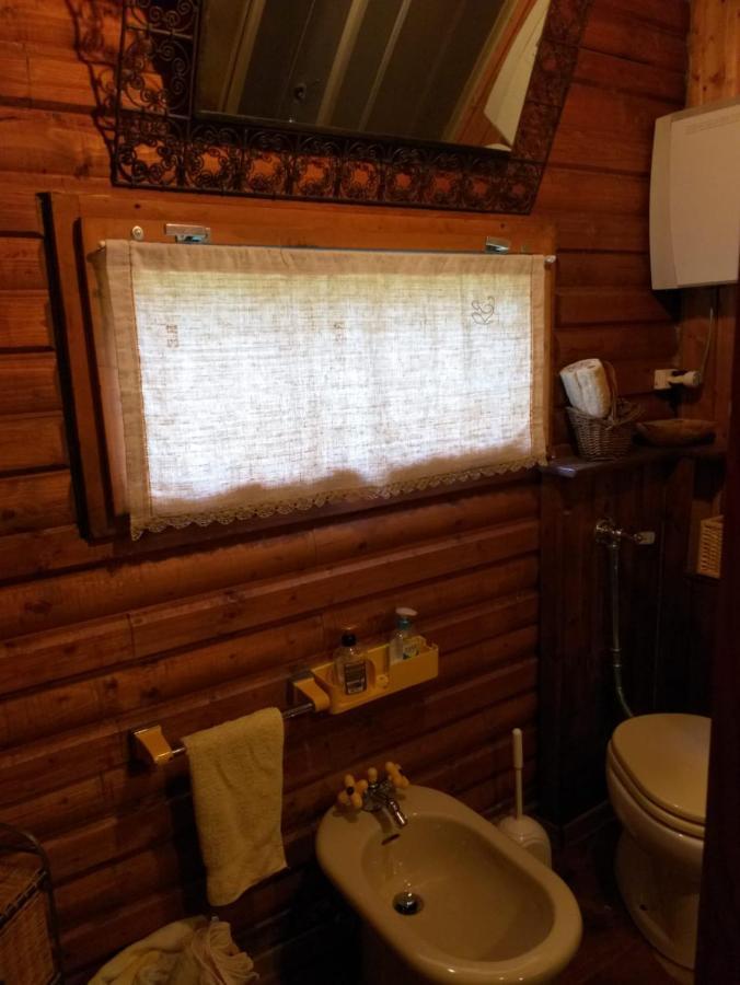 Uno Chalet Nel Bosco Villa Lama Mocogno ภายนอก รูปภาพ