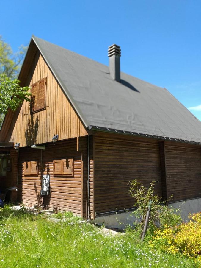 Uno Chalet Nel Bosco Villa Lama Mocogno ภายนอก รูปภาพ